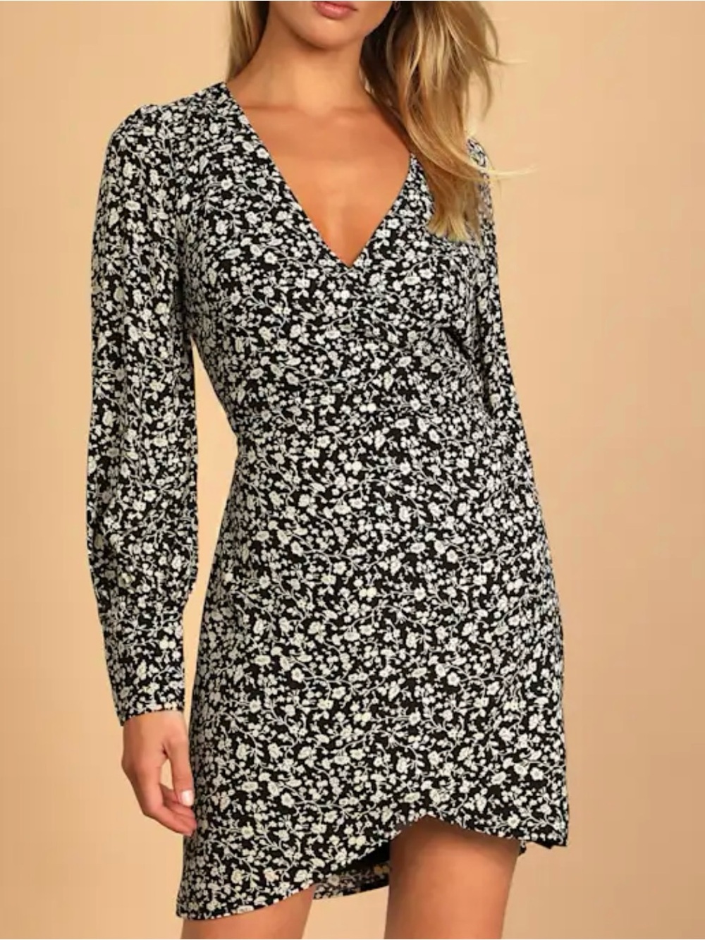 Lulus Black Floral Print Long Sleeve Faux-Wrap  Mini Dress size M